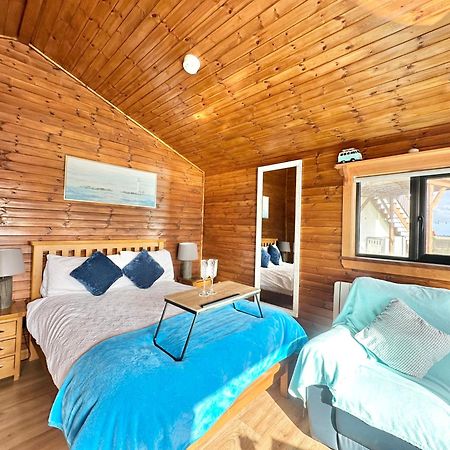 Cosy Portmor Log Cabin- Sea Views, Deck & Relaxation Malin Head Экстерьер фото
